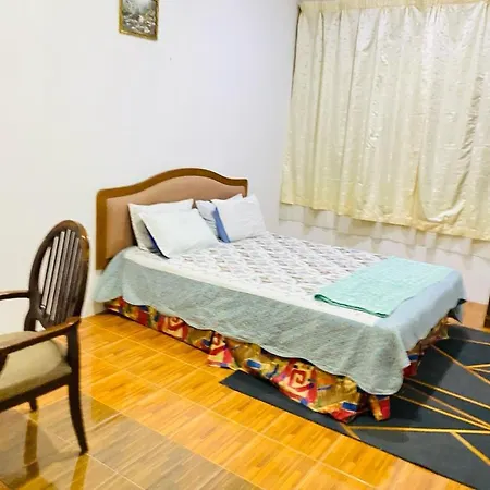 Homestay Dsenja Kepala Batas  Exterior photo
